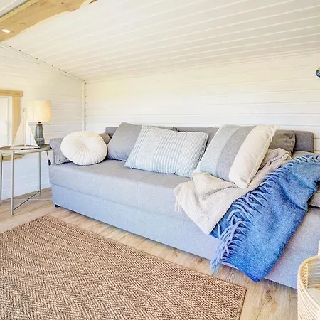 Tiny House Lachmoeoev Stinteck